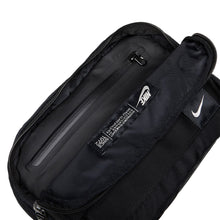 Nike USATF Toiletry Bag